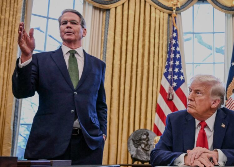 Deuda sobre deuda: El Tesoro de Estados Unidos prepara un swap de U$S 20.000 y más créditos para Argentina