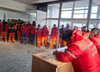 Continúa el paro en el Yacimiento Carbonífero de Río Turbio. Las razones de la medida de fuerza