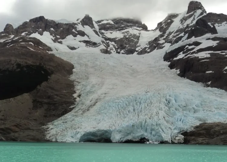 Por qué la reforma de la Ley de Glaciares pone en jaque nuestras reservas de agua