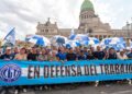 Media sanción a una Reforma Laboral regresiva, la respuesta sindical y una nueva represión desatada