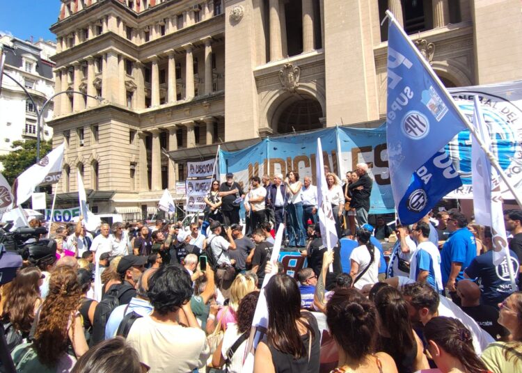 Disolución de la Justicia Nacional Laboral: un paso más a la precarización total de los trabajadores