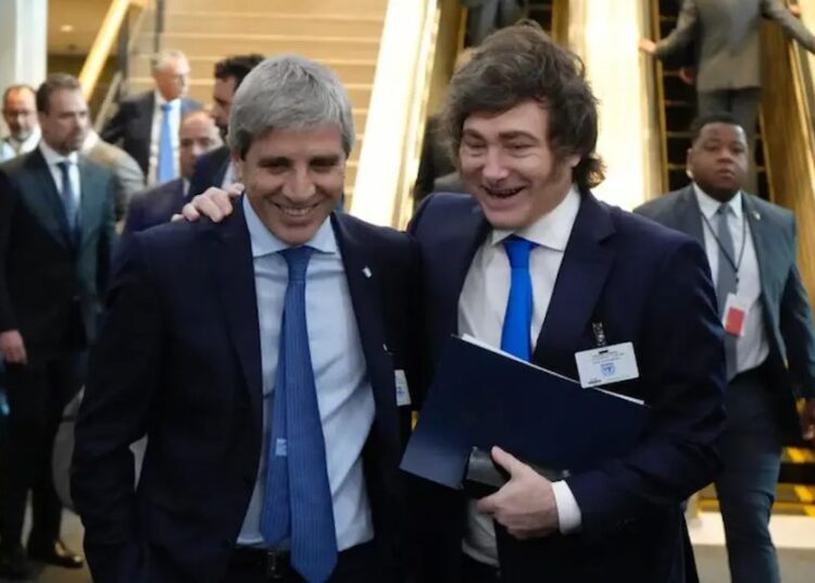 Perverso y retrógrado