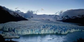 Agua, cobre y comando empresario: ¿Quiénes están detrás de la reforma de la Ley de Glaciares?