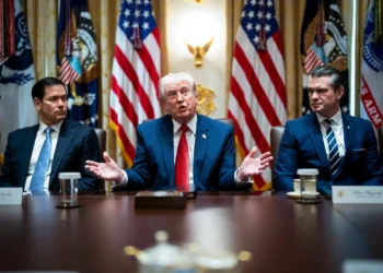 Fuentes Seguras. La conmoción en Asia y el quiebre interior en EEUU