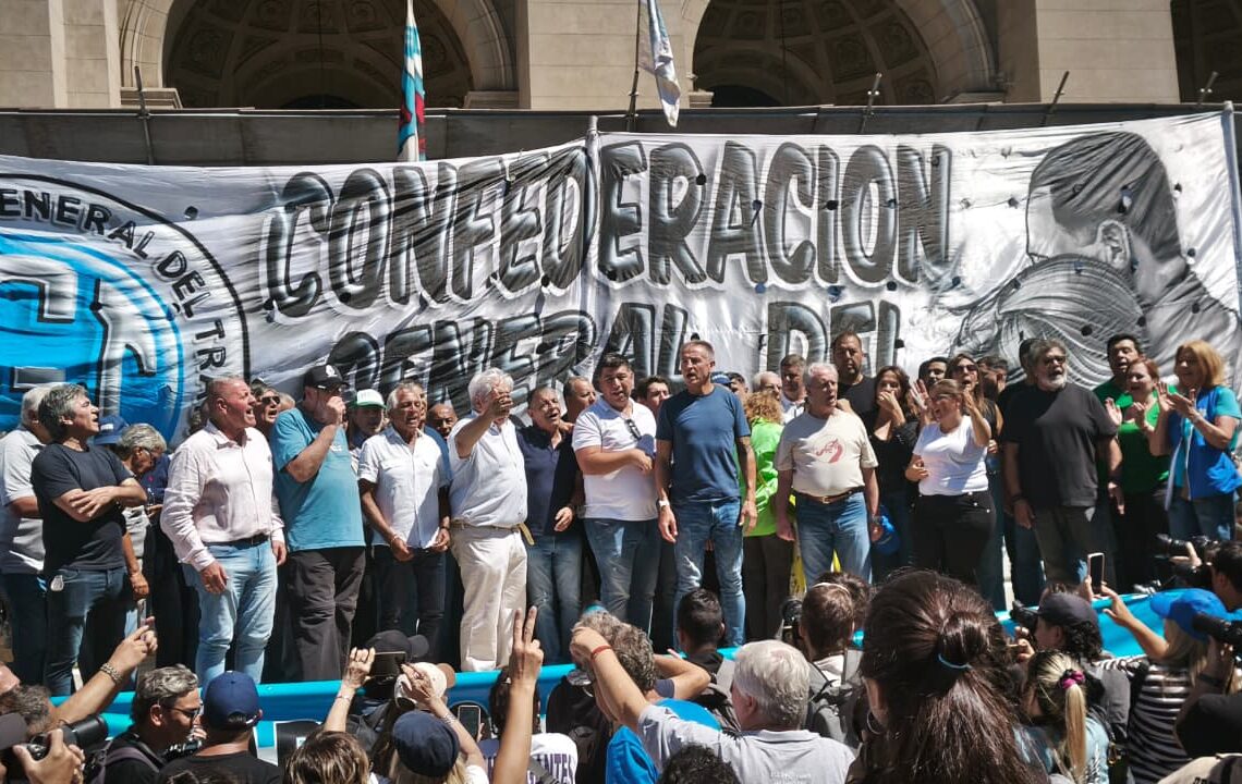 La CGT movilizó a Tribunales para plantear la inconstitucionalidad de la Reforma Laboral