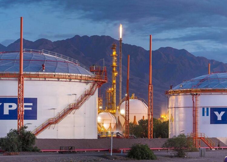 Fallo por YPF: qué dijeron Milei, Cristina y Kicillof