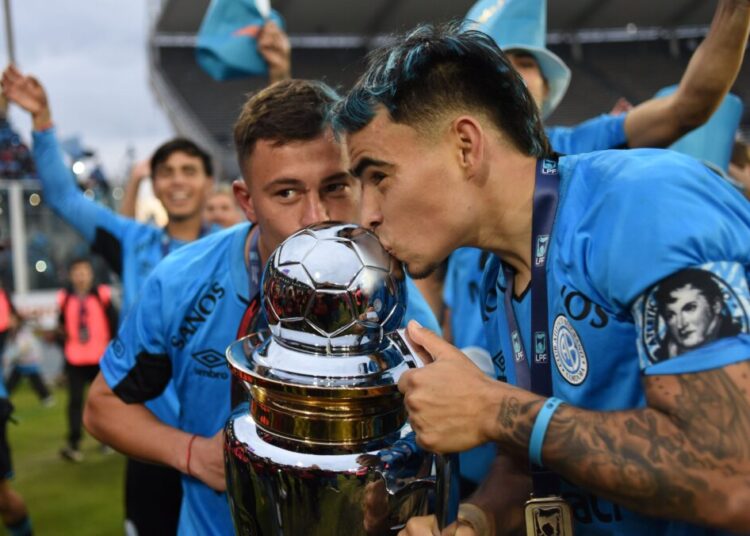 ¡Viejo y glorioso Belgrano, de corazón sin igual!