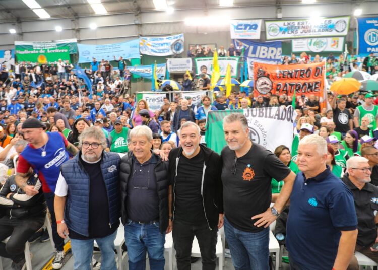 “Unidad, lucha y rebeldía para recuperar la Patria”, el programa del Frente de Sindicatos Unidos