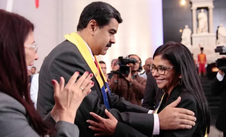 Venezuela sin Chávez; Un acuerdo petrolero pensando en las elecciones de Estados Unidos