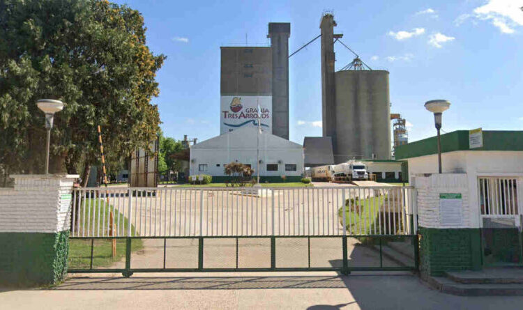 Granja Tres Arroyos: Crisis, despidos, pueblos en jaque y un futuro incierto