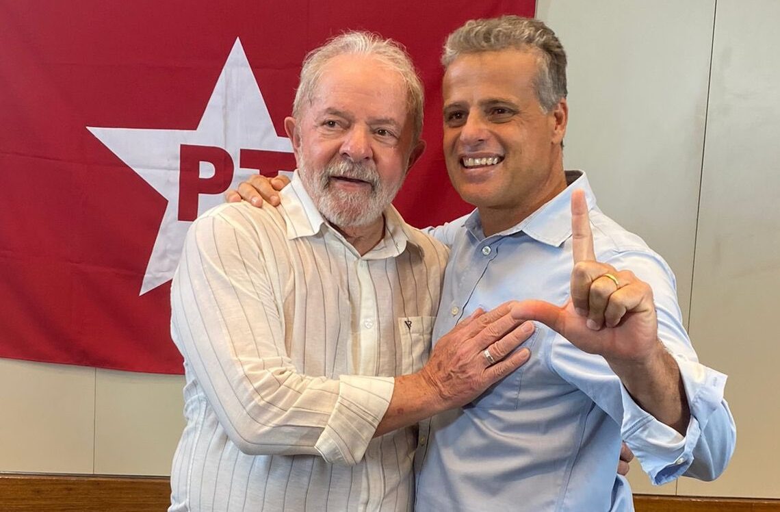 Leonel Brizuela: “una victoria de Bolsonaro puede costar 50 años de atraso para Brasil”
