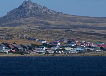 Malvinas: Guillermo Rossi advirtió sobre los riesgos de recurrir al Tribunal del Mar por la explotación petrolera británica
